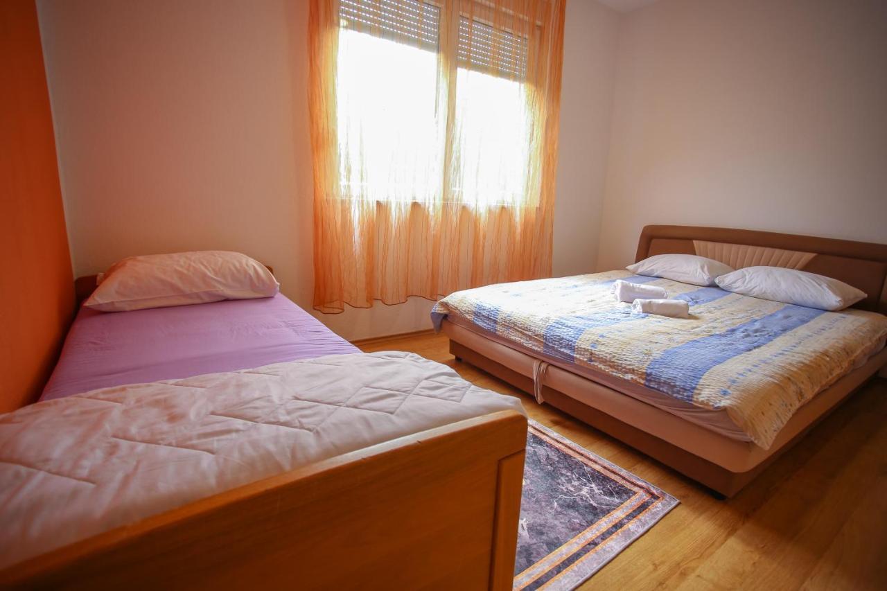 Apartment Hercegovina 2 Mostar Exterior photo